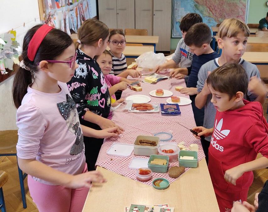 Doručkom oko svijeta